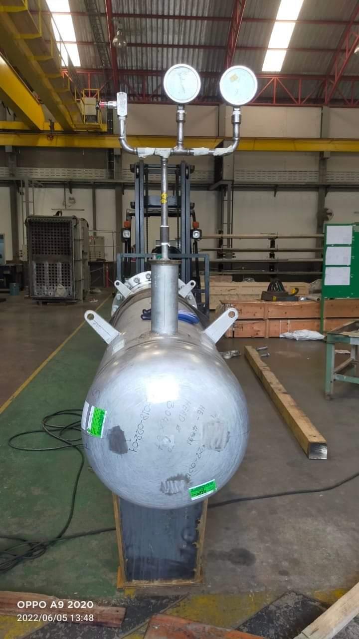 Pressure vessel maintenance
