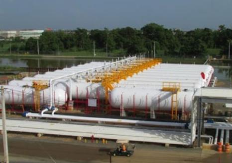 White pressure vessels in plant