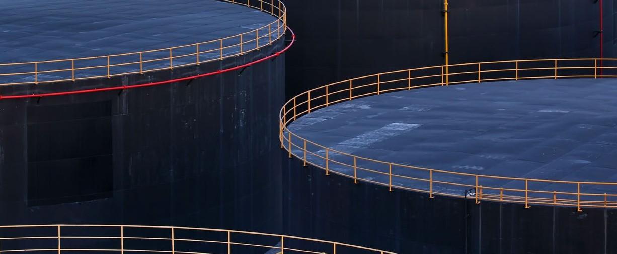Storage tank roof construction
